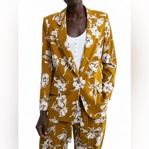 Women's Zara Linen Floral Blazer Size Small Button‎ Front Collared